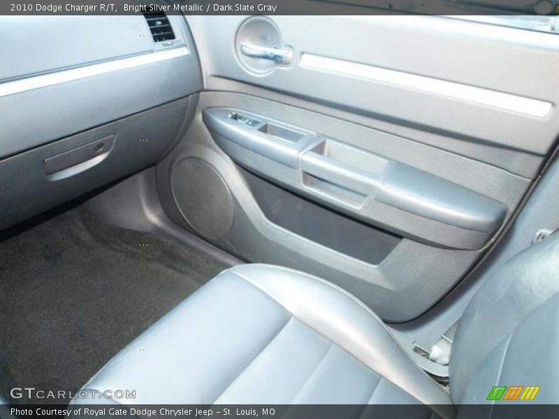 Bright Silver Metallic / Dark Slate Gray 2010 Dodge Charger R/T