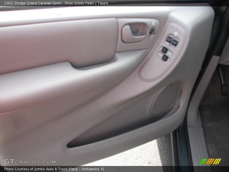 Onyx Green Pearl / Taupe 2002 Dodge Grand Caravan Sport