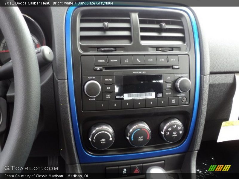 Bright White / Dark Slate Gray/Blue 2011 Dodge Caliber Heat