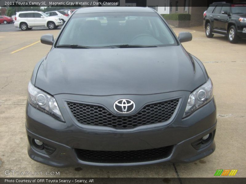 Magnetic Gray Metallic / Dark Charcoal 2011 Toyota Camry SE