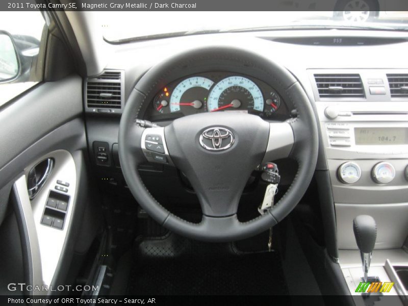 Magnetic Gray Metallic / Dark Charcoal 2011 Toyota Camry SE
