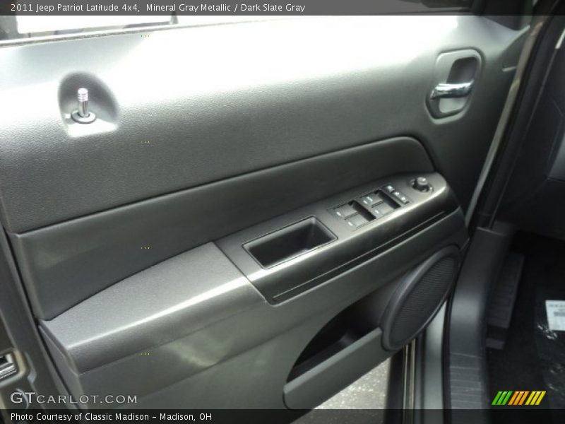 Mineral Gray Metallic / Dark Slate Gray 2011 Jeep Patriot Latitude 4x4