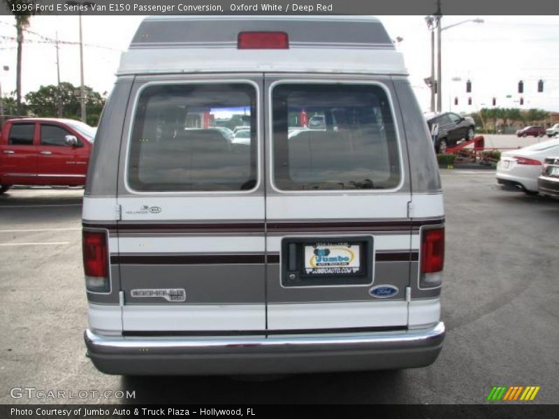 Oxford White / Deep Red 1996 Ford E Series Van E150 Passenger Conversion