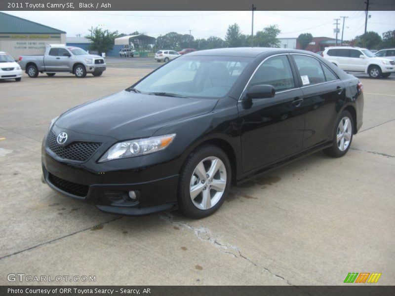 Black / Ash 2011 Toyota Camry SE