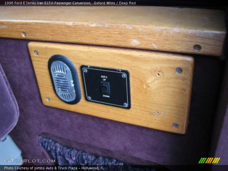 Oxford White / Deep Red 1996 Ford E Series Van E150 Passenger Conversion