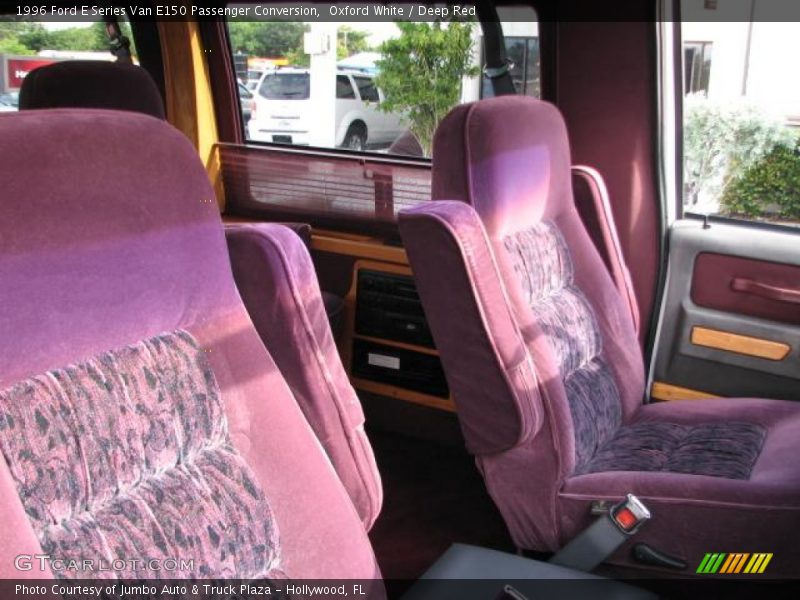 Oxford White / Deep Red 1996 Ford E Series Van E150 Passenger Conversion