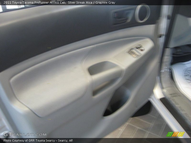 Silver Streak Mica / Graphite Gray 2011 Toyota Tacoma PreRunner Access Cab