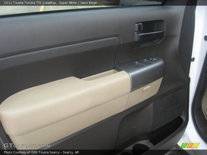 Super White / Sand Beige 2011 Toyota Tundra TSS CrewMax