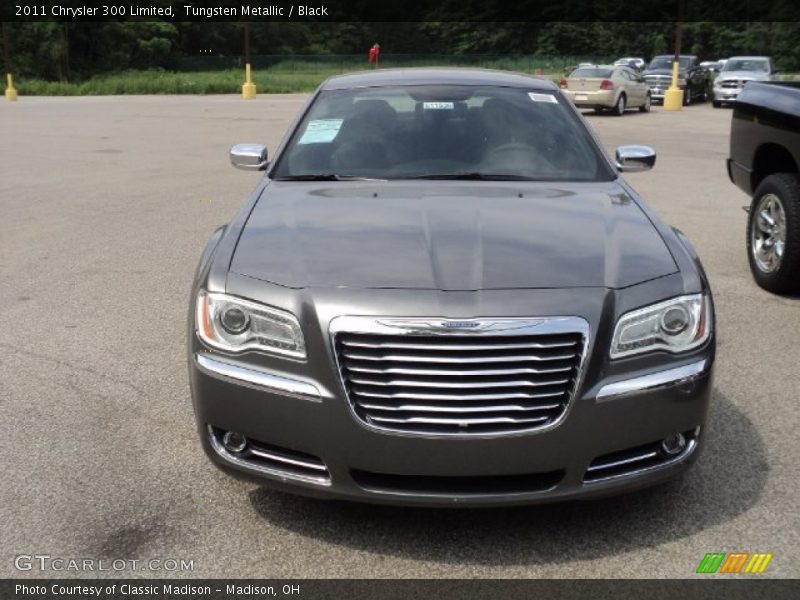 Tungsten Metallic / Black 2011 Chrysler 300 Limited