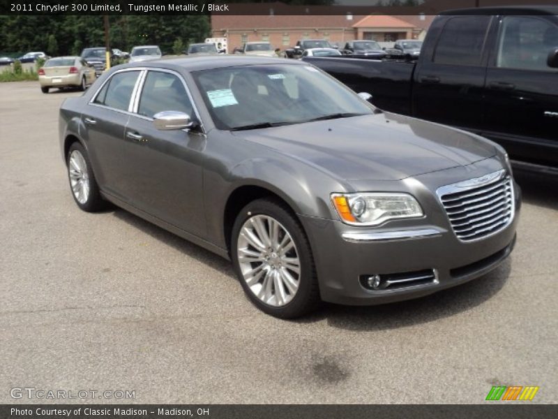 Tungsten Metallic / Black 2011 Chrysler 300 Limited
