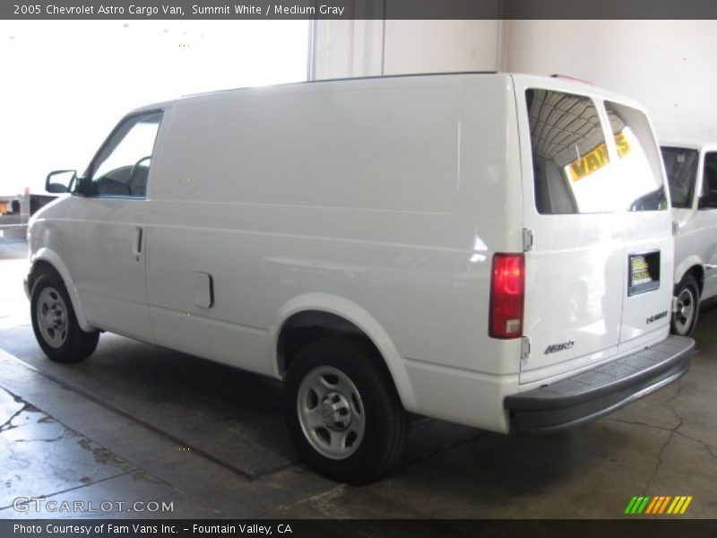 Summit White / Medium Gray 2005 Chevrolet Astro Cargo Van