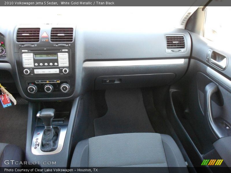 White Gold Metallic / Titan Black 2010 Volkswagen Jetta S Sedan