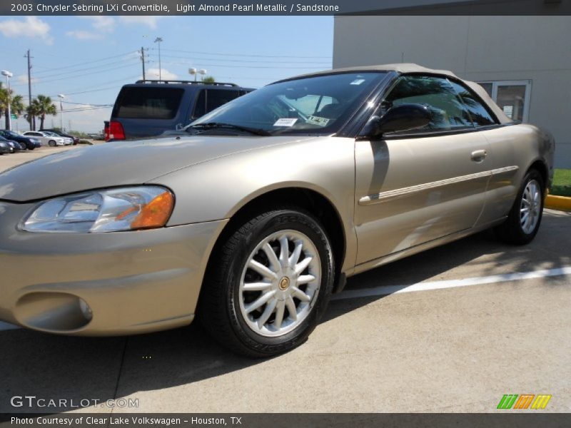 Light Almond Pearl Metallic / Sandstone 2003 Chrysler Sebring LXi Convertible