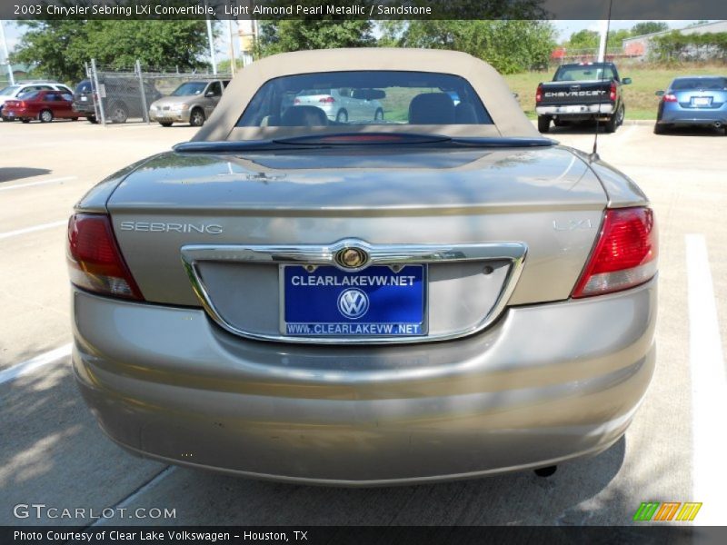 Light Almond Pearl Metallic / Sandstone 2003 Chrysler Sebring LXi Convertible