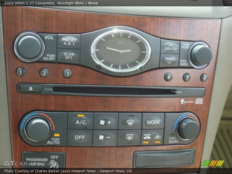 Controls of 2009 G 37 Convertible