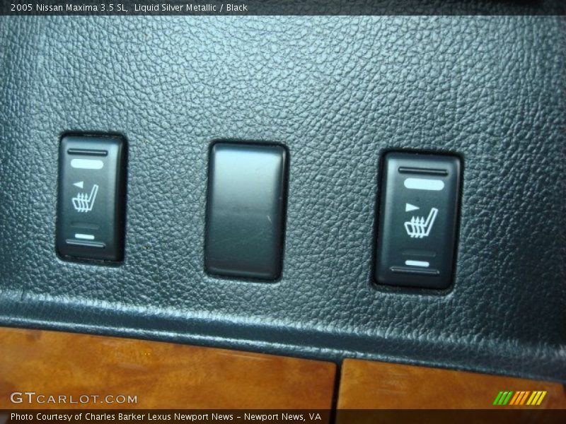 Liquid Silver Metallic / Black 2005 Nissan Maxima 3.5 SL
