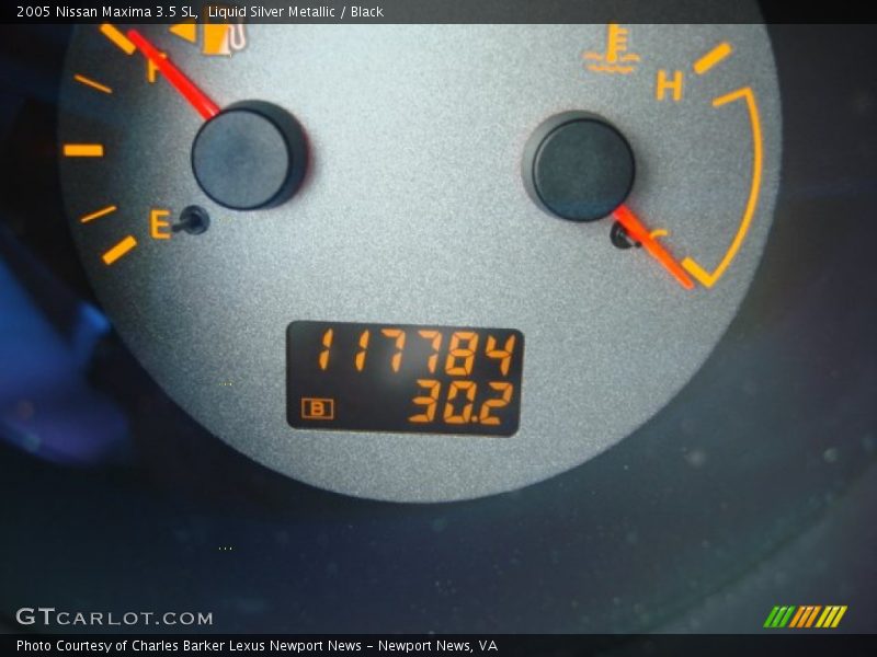 Liquid Silver Metallic / Black 2005 Nissan Maxima 3.5 SL