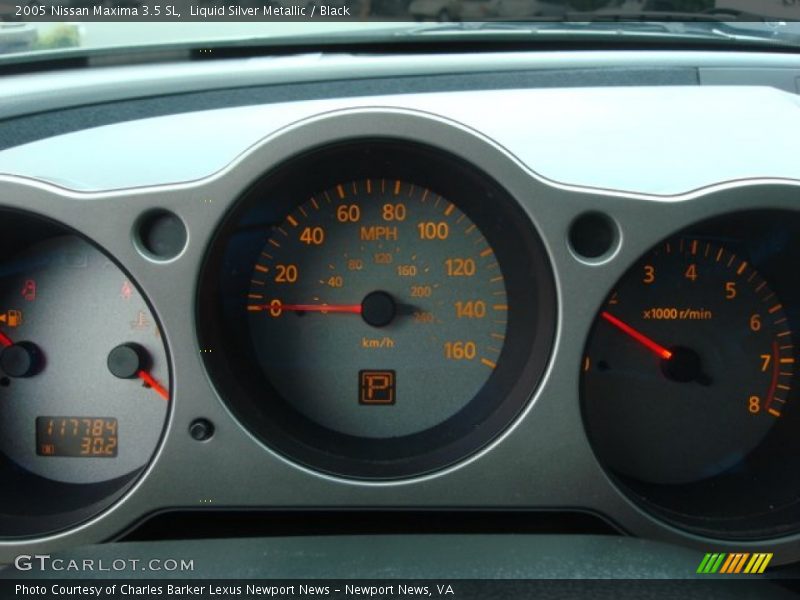 Liquid Silver Metallic / Black 2005 Nissan Maxima 3.5 SL