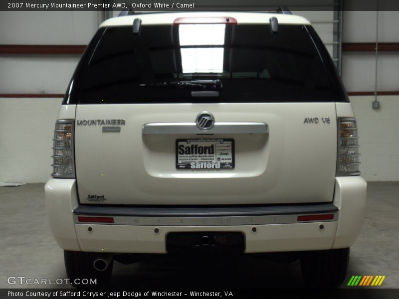 Oxford White / Camel 2007 Mercury Mountaineer Premier AWD