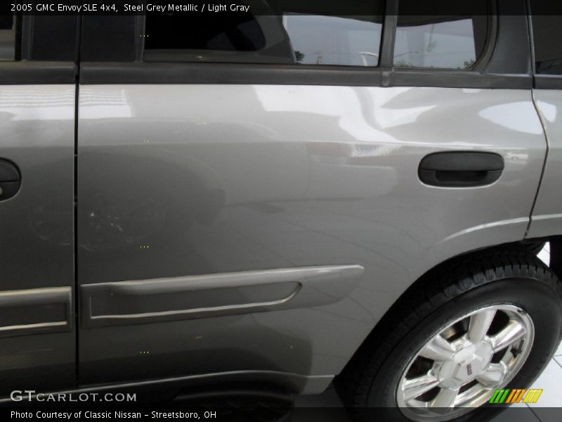 Steel Grey Metallic / Light Gray 2005 GMC Envoy SLE 4x4