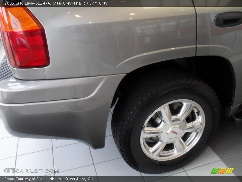 Steel Grey Metallic / Light Gray 2005 GMC Envoy SLE 4x4