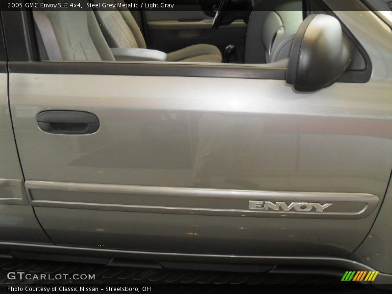 Steel Grey Metallic / Light Gray 2005 GMC Envoy SLE 4x4