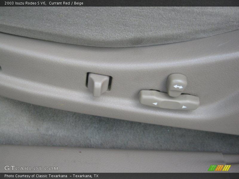 Currant Red / Beige 2003 Isuzu Rodeo S V6