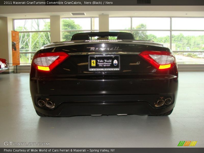 Nero (Black) / Nero 2011 Maserati GranTurismo Convertible GranCabrio