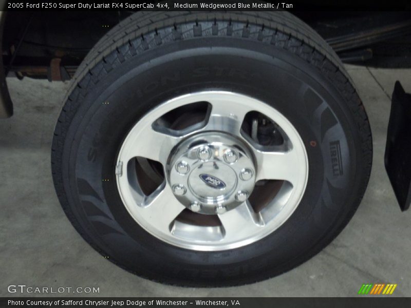 Medium Wedgewood Blue Metallic / Tan 2005 Ford F250 Super Duty Lariat FX4 SuperCab 4x4