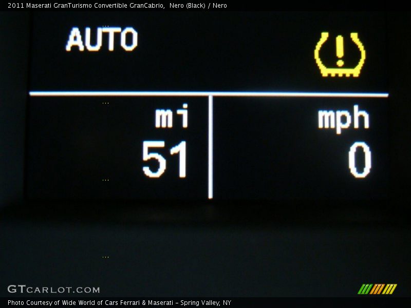 Nero (Black) / Nero 2011 Maserati GranTurismo Convertible GranCabrio