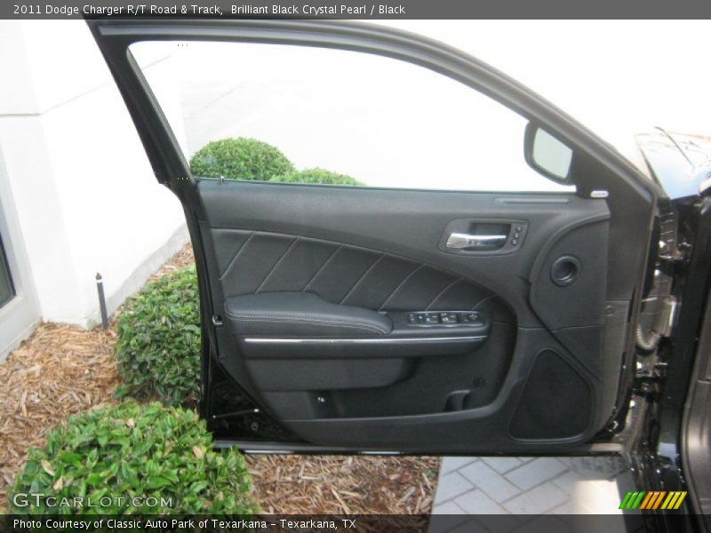 Brilliant Black Crystal Pearl / Black 2011 Dodge Charger R/T Road & Track