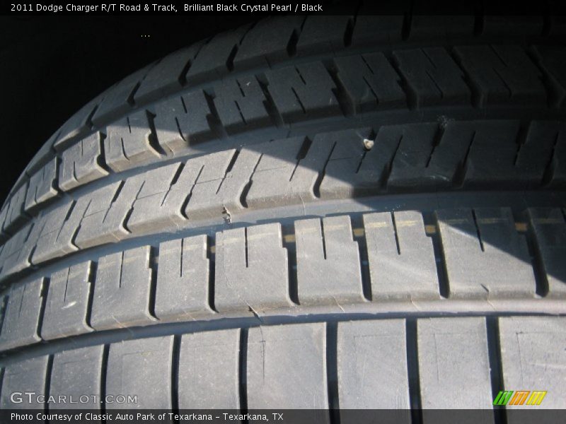 Brilliant Black Crystal Pearl / Black 2011 Dodge Charger R/T Road & Track