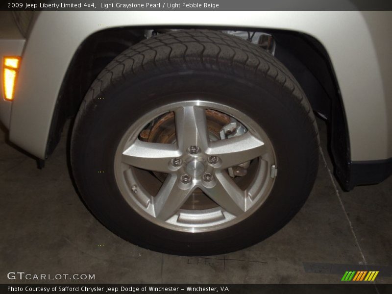 Light Graystone Pearl / Light Pebble Beige 2009 Jeep Liberty Limited 4x4