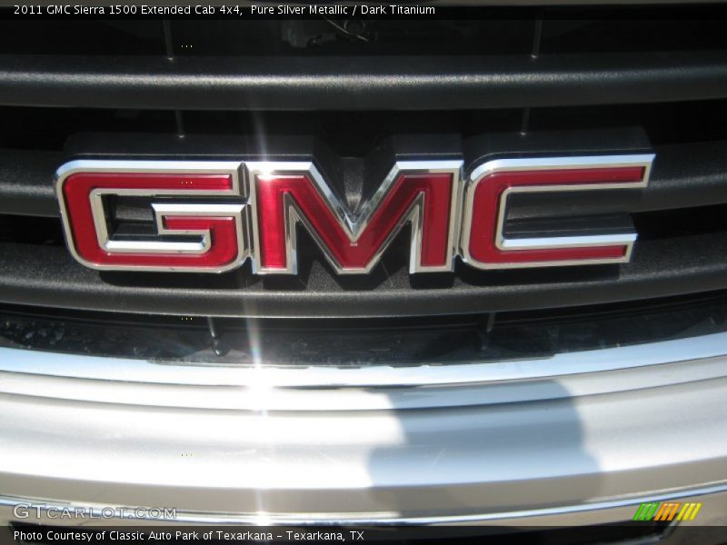 Pure Silver Metallic / Dark Titanium 2011 GMC Sierra 1500 Extended Cab 4x4