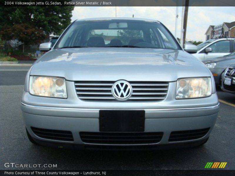 Reflex Silver Metallic / Black 2004 Volkswagen Jetta GL Sedan