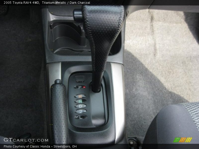 Titanium Metallic / Dark Charcoal 2005 Toyota RAV4 4WD