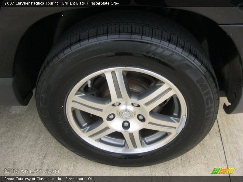 Brilliant Black / Pastel Slate Gray 2007 Chrysler Pacifica Touring