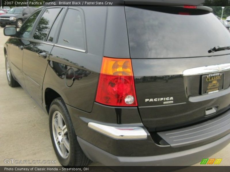 Brilliant Black / Pastel Slate Gray 2007 Chrysler Pacifica Touring