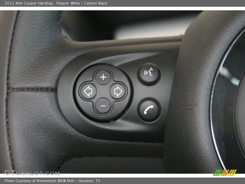 Pepper White / Carbon Black 2011 Mini Cooper Hardtop