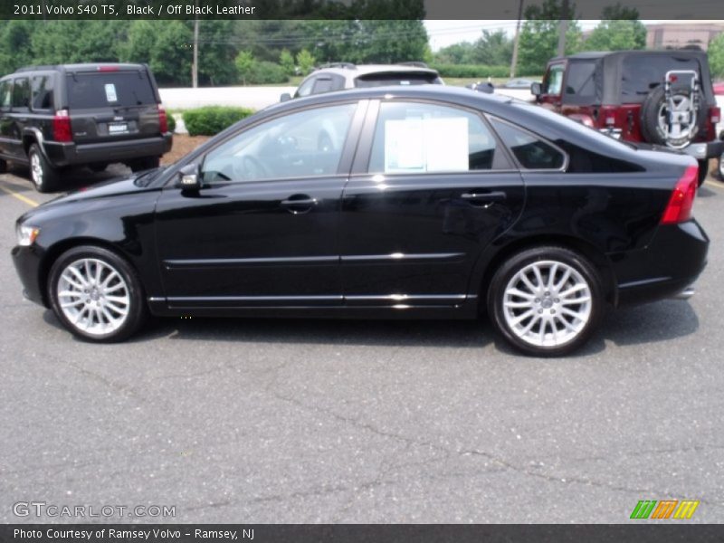 Black / Off Black Leather 2011 Volvo S40 T5