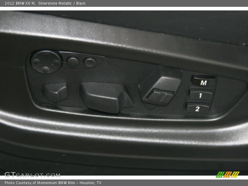 Silverstone Metallic / Black 2012 BMW X6 M