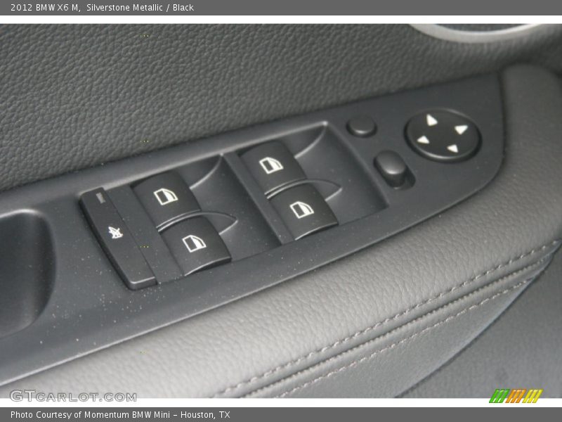 Silverstone Metallic / Black 2012 BMW X6 M