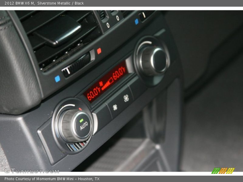 Silverstone Metallic / Black 2012 BMW X6 M