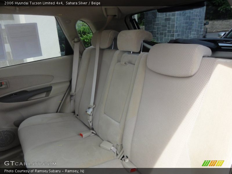 Sahara Silver / Beige 2006 Hyundai Tucson Limited 4x4
