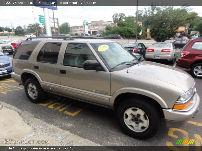 Sandalwood Metallic / Graphite 2002 Chevrolet Blazer LS 4x4