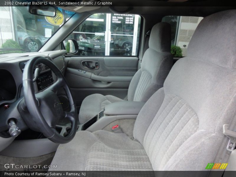 Sandalwood Metallic / Graphite 2002 Chevrolet Blazer LS 4x4