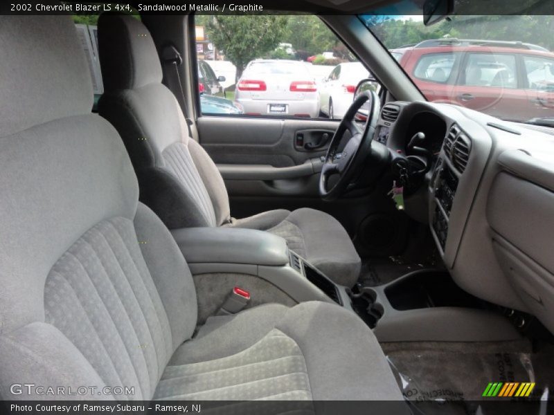 Sandalwood Metallic / Graphite 2002 Chevrolet Blazer LS 4x4