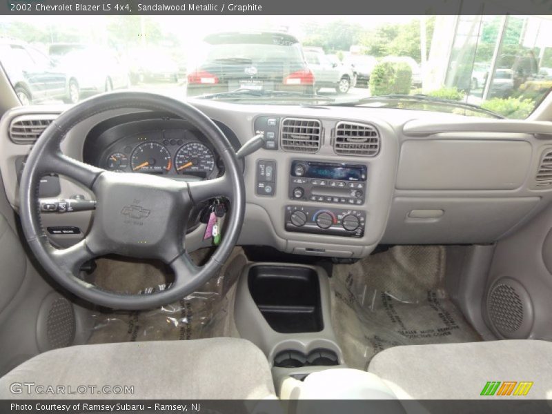 Sandalwood Metallic / Graphite 2002 Chevrolet Blazer LS 4x4
