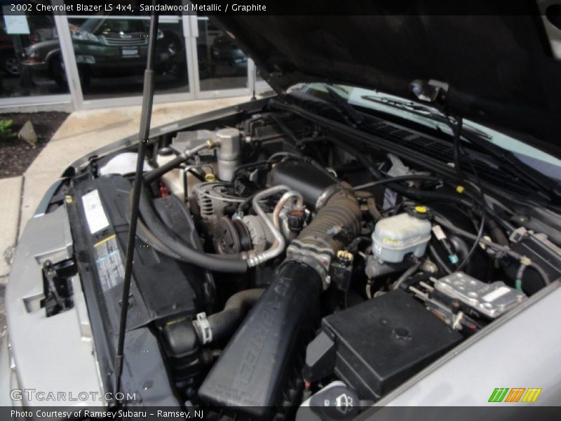 Sandalwood Metallic / Graphite 2002 Chevrolet Blazer LS 4x4