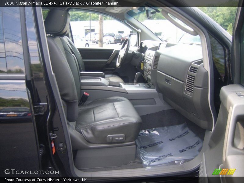 Galaxy Black / Graphite/Titanium 2006 Nissan Armada LE 4x4